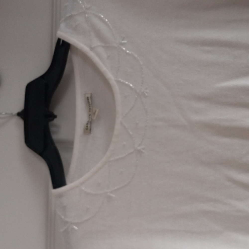 Women white sweater